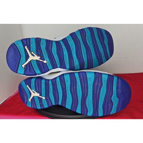 Youth Air Jordan retro Charlotte Hornets Basketball shoes Size 6Y - Picture 10 of 10